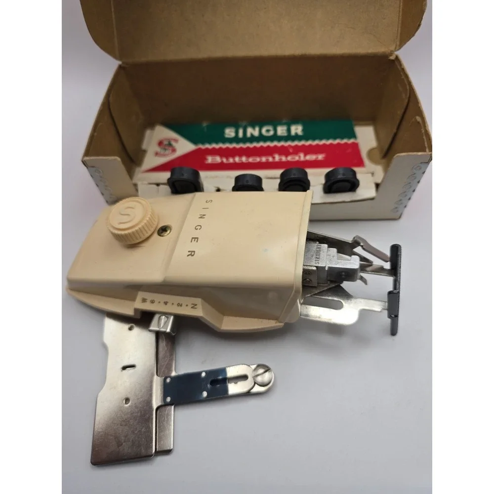 Vintage 1960s Singer Buttonholer With Attachments No. 489500 Or No. 489510